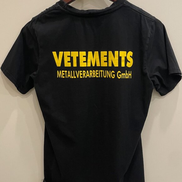 VETEMENTS Metal Tee Size Small - Picture 6 of 7